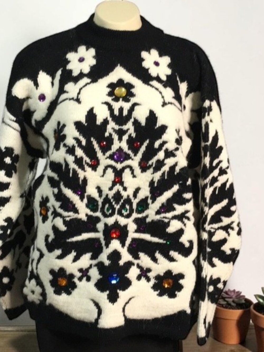 Vintage Kitty Hawk by Vivian Wang knit sweater decorative accents black white